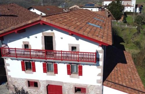 Baztan Apartment | Family-Friendly Apartamentos en Baztan HIRU KABI, BIGA