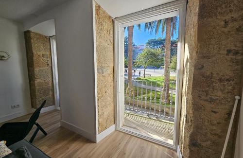 Magdalena Apartment | Central Apartments Plaza de Amboage - High Rating & WIFI
