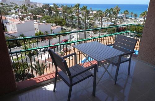 El Madronal Apartment | Comfortable Stay at Apartamentos Acapulco with Pool Access