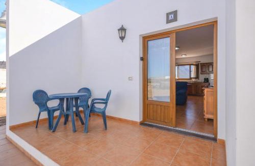 Caleta de Sebo Apartment | Oceanfront Apartments Flor - Rated 9.2/10 by Guests