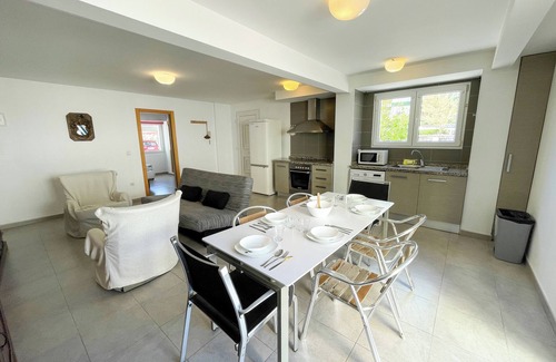 Grau i Platja Apartment | Oceanfront Apartamentos Gandía Playa Centro 3000 for Families