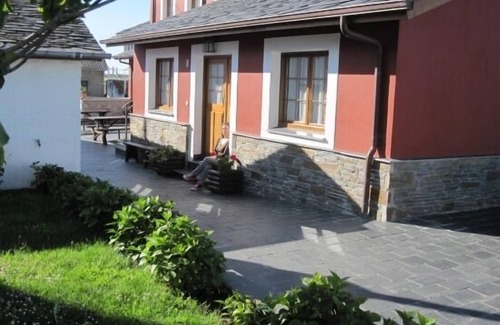 Valdes Cottage | Perfect Oceanfront Stay at Apartamentos Jesús for 4 Guests