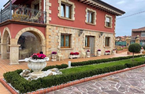 Miengo Apartment | Oceanfront Apartamentos La Arena: Rated 9.7/10 Stay