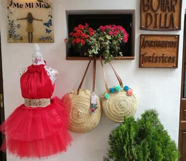 Ezcaray Apartment | Family-Friendly Stay at Apartamentos La Buhardilla - 9.2/10