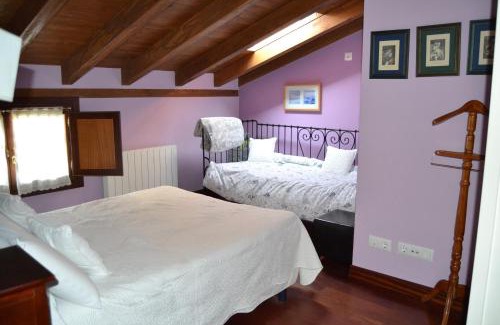 Ezcaray Apartment | Family-Friendly Stay at Apartamentos La Buhardilla - 9.2/10