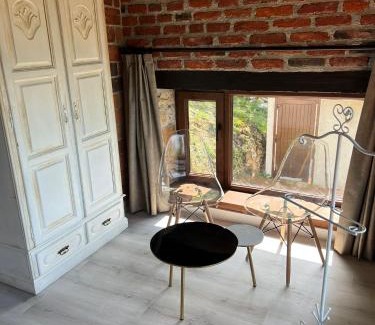 Santianes de Ola Apartment | Discover Apartamentos La Cabaña del Cerro Alto Retreat