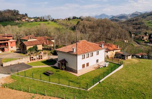 Corao House | Family-Friendly Stay at Apartamentos La Cortina - 4 Star Rated