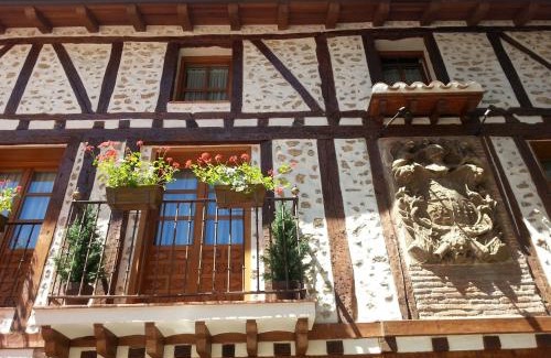 Ezcaray Apartment | Exceptional Stay at Apartamentos la Demanda - Family Friendly!