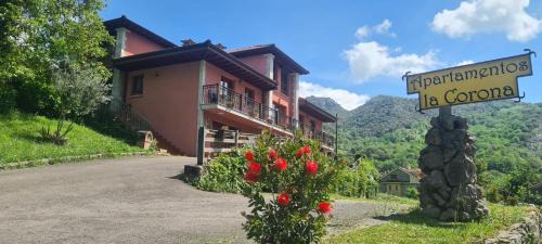 Carrena Apartment | Family-Friendly Stay at Apartamentos La Corona in Cabrales