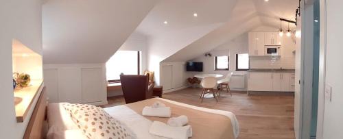 Cudillero Apartment | Discover Apartamentos la Garita - Family-Friendly Retreat
