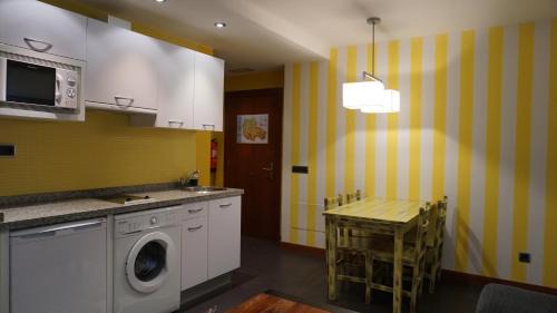 Endriga Apartment | Family-Friendly Apartamentos Lagos de Saliencia with Top Ratings
