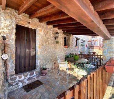 Isla Apartment | Experience Oceanfront Bliss at Las Casucas de Gema