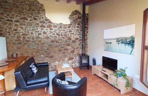 Muriedas Apartment | Family-Friendly Stay at Apartamentos Las Cuadras de Estaños
