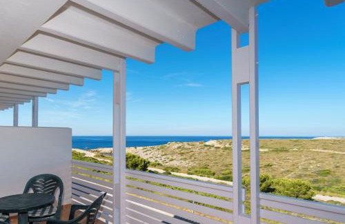 Son Parc Apartment | Oceanfront Apartamentos Las Pérgolas with Pool & Hot Tub