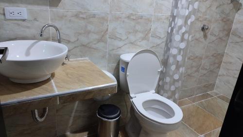 Valledupar Hotel | Comfortable Apartamentos Las Piloneras - 9/10 Guest Rated