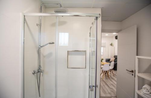 Ciudad Jardin Apartment | Family-Friendly Comfort at Apartamentos Linersol - 9.5/10