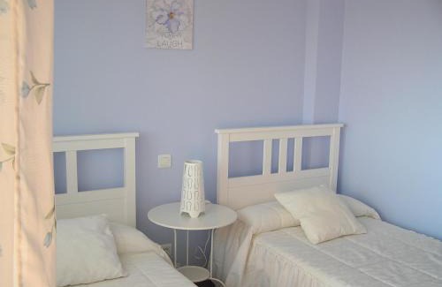 Isla Apartment | Child-Friendly Apartamentos Los Ánades with 9.2/10 Rating