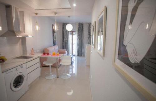 Moriles Apartment | Family-Friendly Retreat at Apartamentos Los Moriles