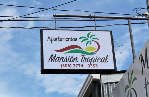 Quepos Hotel | Budget-Friendly Stay at Apartamentos Mansión Tropical