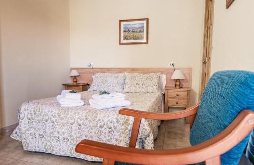 Calaceite House | Family-Friendly Getaway at Apartamentos Maribel with Pool