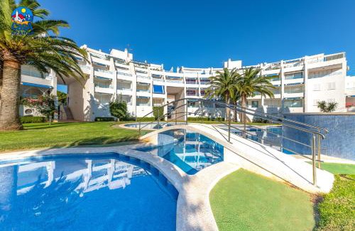 Alcossebre Apartment | Discover Nova Romana Casa Azahar with Oceanfront Pool Access