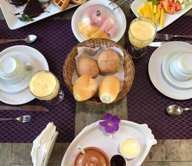 Ilha Grande Cabin | Inviting Chalé Ouro Verde: Guests Love Our Restaurant!