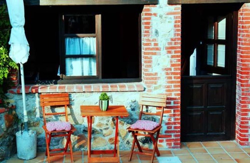 Bode Apartment | Family-Friendly Stay at Apartamentos Picu Moru with Kitchen