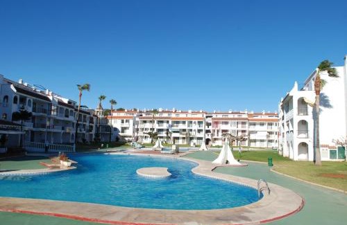 Alcossebre Apartment | Relaxing Oceanfront Stay at Apartamentos Playa Romana Park