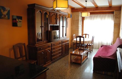 Mora de Rubielos Apartment | Pet-Friendly APARTAMENTOS RIO MORA 2 with Great Reviews