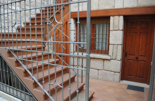 Mora de Rubielos Apartment | Pet-Friendly APARTAMENTOS RIO MORA 2 with Great Reviews