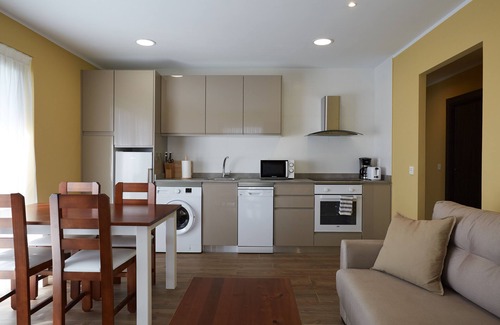 Collia Cottage | Discover Pet-Friendly Apartamentos Rurales 'Casa la Piedra'