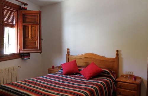 Capileira Apartment | Pet-Friendly Retreat at Apartamentos Rurales Rosendo