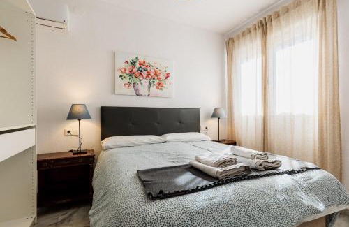 Cenes de la Vega Apartment | Pet-Friendly Apartamentos Vado near Sendero del Veleta