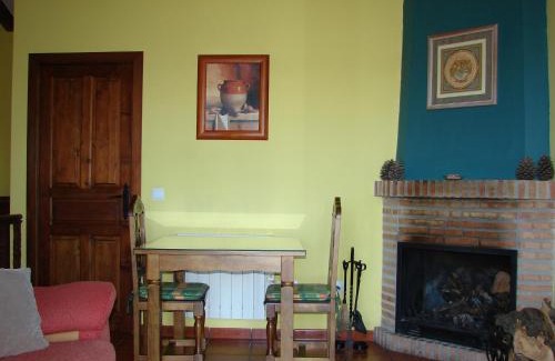 Segura de la Sierra Apartment | Discover Apartamentos Sierra de Segura: Pet-Friendly Retreat