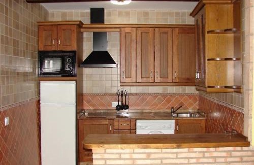 Segura de la Sierra Apartment | Discover Apartamentos Sierra de Segura: Pet-Friendly Retreat