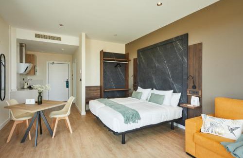 Salces Apartment | Discover Apartamentos Silken Fontibre Iberia & Spa Retreat