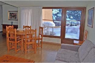 Cerler Apartment | Cozy Apartments at SNÖ Edelweiss with Pet-Friendly Options