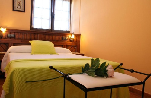 Anero Apartment | Family-Friendly Getaway at Apartamentos Toraya, Rated 9.5