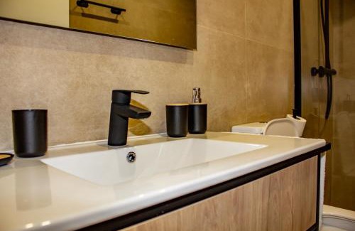 Miranda de Ebro Apartment | Explore Apartamentos Tudanca Miranda: Family-Friendly Stays