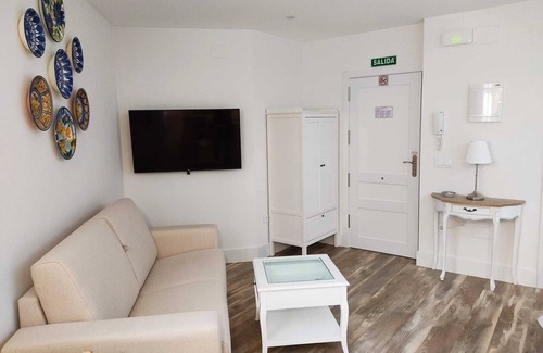 Cuenca Apartment | Central Cuenca Apartments: Family-Friendly with Kitchen Access