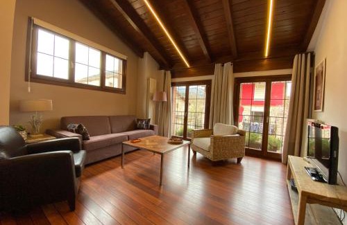 Ezcaray Apartment | Discover Apartamentos Turísticos Ezcaray with Breakfast & Kids' Fun