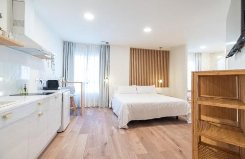Santiago de Vigo Apartment | Central Fátima Apartments in Vigo with Family-Friendly Amenities