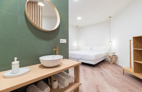 Santiago de Vigo Apartment | Central Fátima Apartments in Vigo with Family-Friendly Amenities