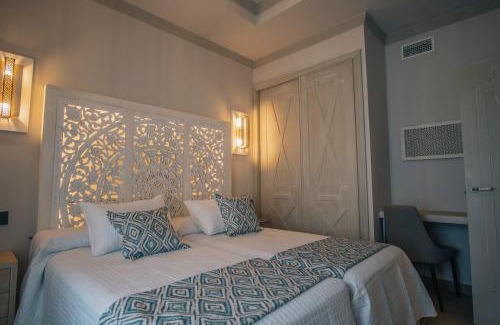 Rota Apartment | Experience Oceanfront Comfort at Apartamentos Turísticos La Baílla