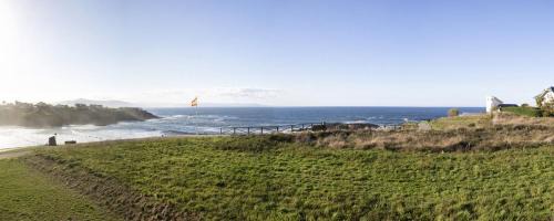 Serantes Apartment | Discover Apartamentos Turísticos Playa de Tapia - 4-Star Stay