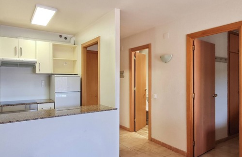 Vilafortuny Apartment | Relax in Apartamentos Turisticos Augustus with Spa & Dining