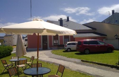 Rinlo Apartment | Oceanfront Apartamentos Turisticos As Cetareas | Rated 9.3