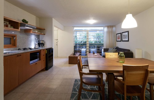 Zona Minerva Apartment | Guest Rated 9/10 at Apartamentos West End with Spa & Breakfast