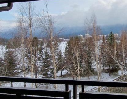 Razlog Apartment | Relaxing Retreat at Zenit Apartments near Bansko, Rated 9.4
