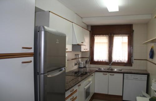 Camprodon Apartment | Family-Friendly Stay at Apartaments Cal Noi - 8.8/10 Rated